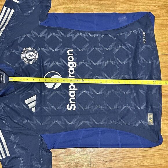 Adidas Manchester United Away 24/25 Men’s Size XL Blue Authentic Soccer Jersey - Picture 7 of 9